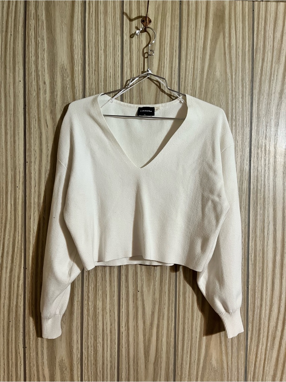 Frank And Oak Cream White Ribbed Knit Cropped V-Neck Sweater Size S